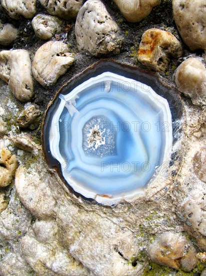 Agate slice