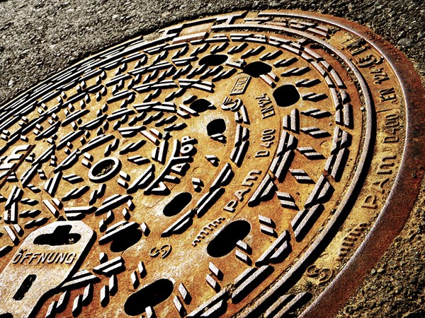 Manhole cover