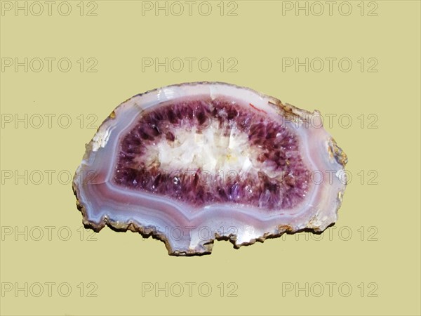 Agate slice