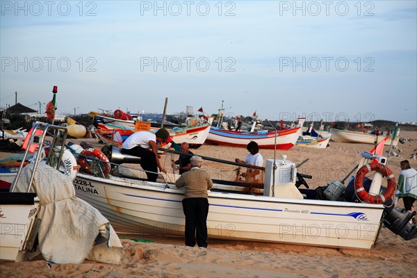 Fishermen in Armacao de Pera