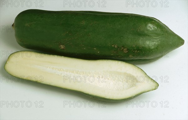 Tropical fruits: Babaco papaya