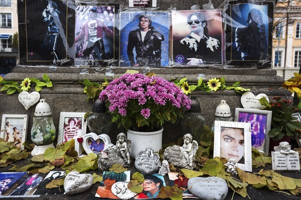 Memorial of Michael Jackson at the monument of Orlando di Lasso