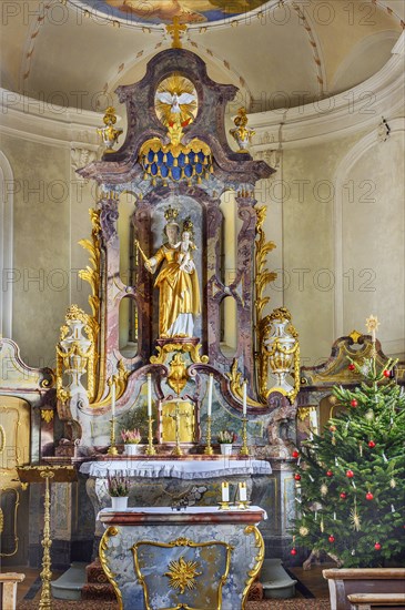 Altar with Christmas tree