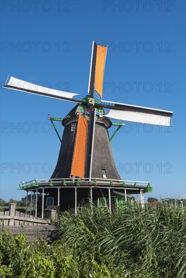 Historic windmill Het Jonge Schaap in the open-air museum Zaanse Schans