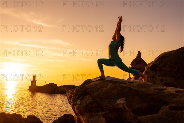 Anjaneyasana