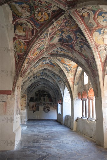 Der Brixner Kreuzgang am Dom Mariae Aufnahme in den Himmel und St Kassian zu Brixen