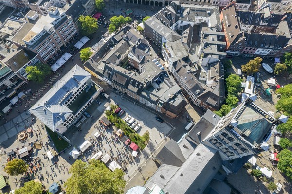 Neuss City Centre and Quirinus Minster