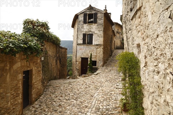 Quarry stone houses in the village of Saignon