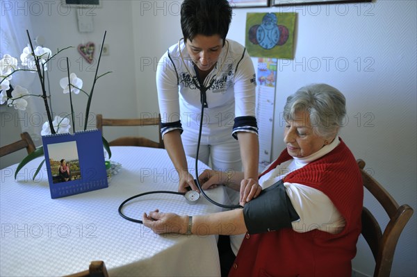 The elderly or sick visit by the doctors assistant relieves the practice owner of routine tasks such as measuring blood pressure