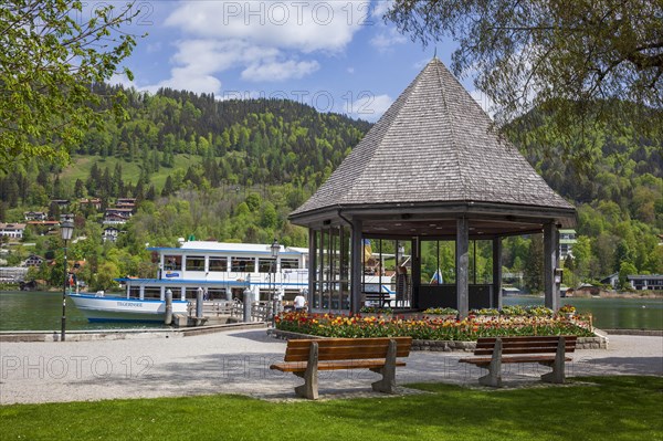 Music pavilion in the spa complex with excursion steamer