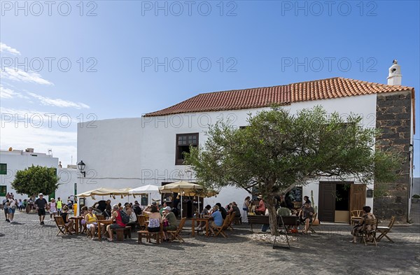 Sunday market and old town of Teguise