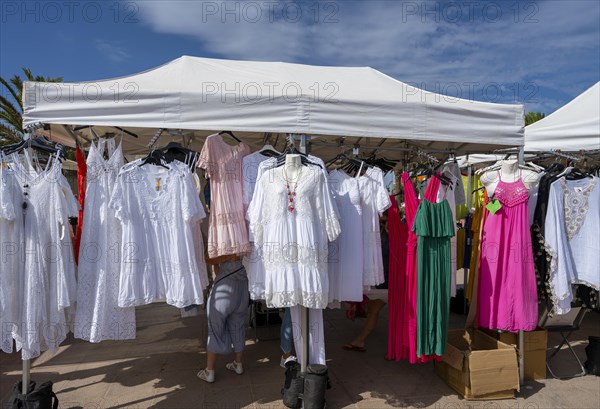 Sunday market and old town of Teguise