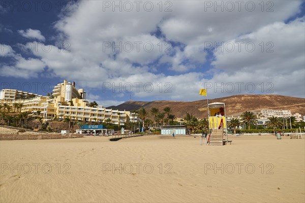 Sandy beach beach