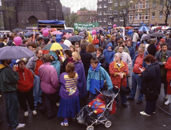 The traditional Easter march