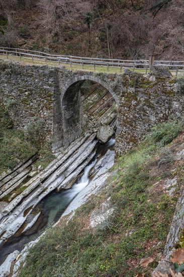 Punt di Canaa Bridge