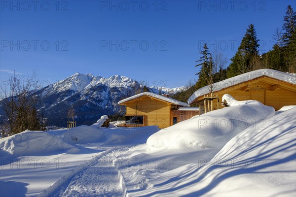 Tannenhuette in winter