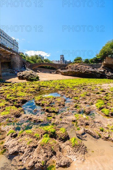 The Basta Rock bridge from Biarritz beach