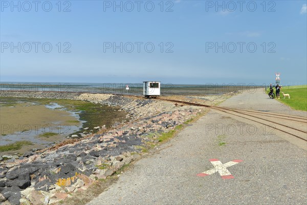 Tracks of the Halligbahn on the North Sea coast