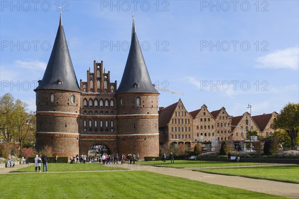 Tourists in front of the Holsten Gate