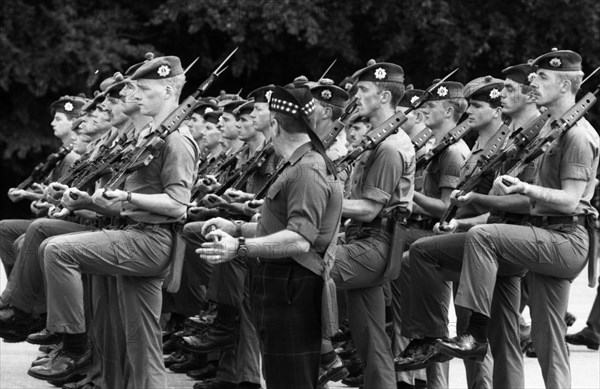 Parade exercise of the British Army of the Rhine with the Scottish Regiment