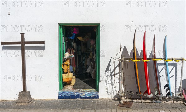 Sunday market and old town of Teguise