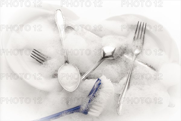 Freshly washed dishes