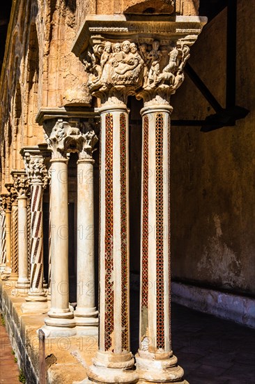 Cloister with 228 differently designed double columns