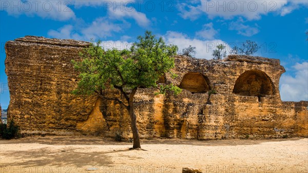 City wall with arcosol tombs