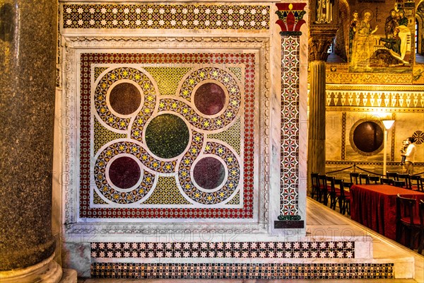 Main apse with the royal throne