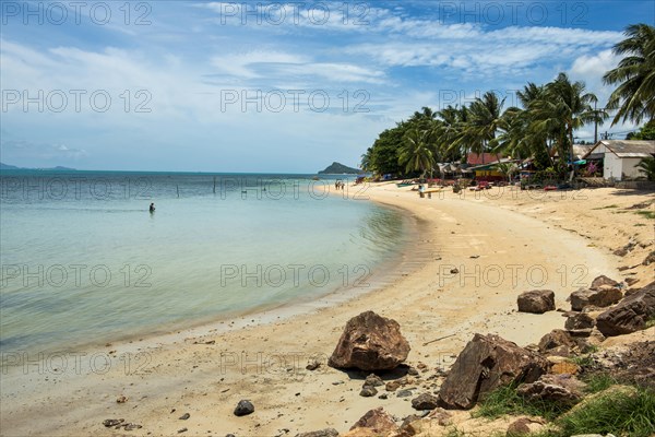 Mae Nam Beach