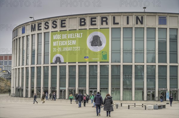Entrance Messe Sued