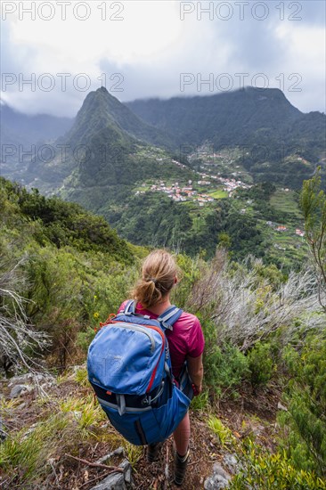 Hiker in Boaventura