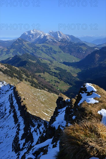 Mountain hike to the Speer 1950 m