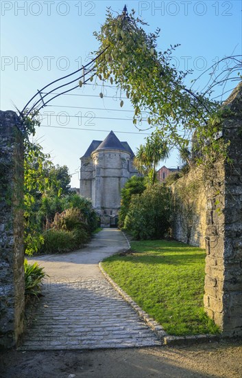 Botanical Garden Jardin de la Retraite on Rue Elie Freron