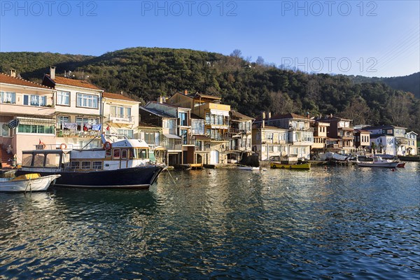 Houses and boats on the Bosphorus shore