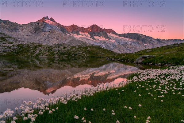 Sunrise at the upper Gerlossee