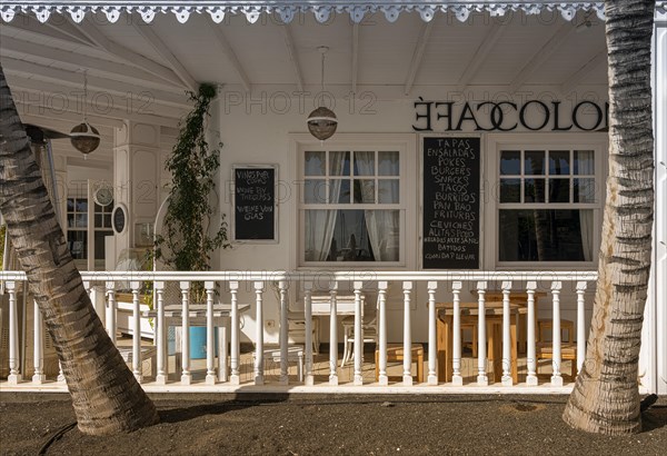 Colonial style restaurant in Puerto Calero