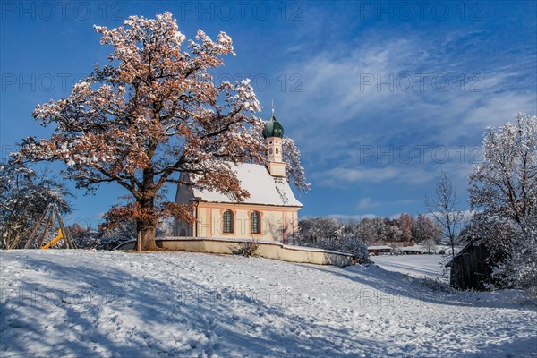 Winter landscape with Ramsachkircherl