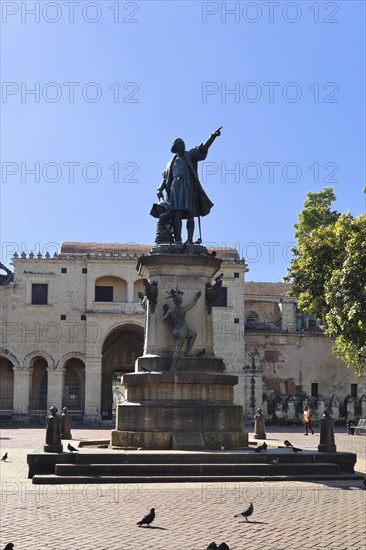 Plaza Colon with Columbus Monument and Santa Maria la Menor Cathedral