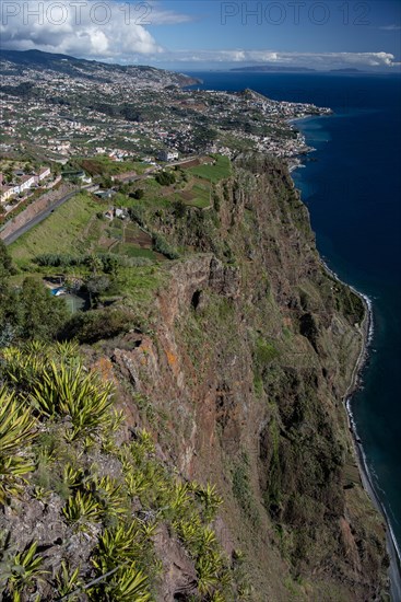 Cliff seen from the glass-bottom skywalk