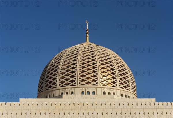 Sultan Qaboos Grand Mosque