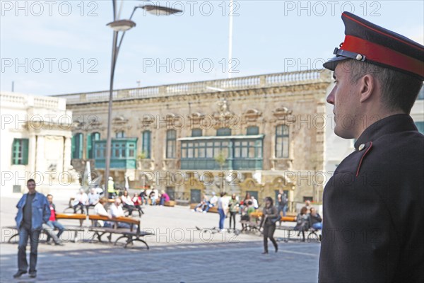 Guard at the Grand Masters Palace at Misrah San Gorg