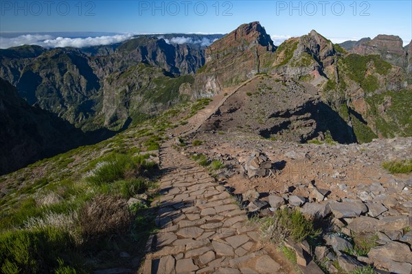 Hiking trail from Pico do Arieiro to Pico Ruivo