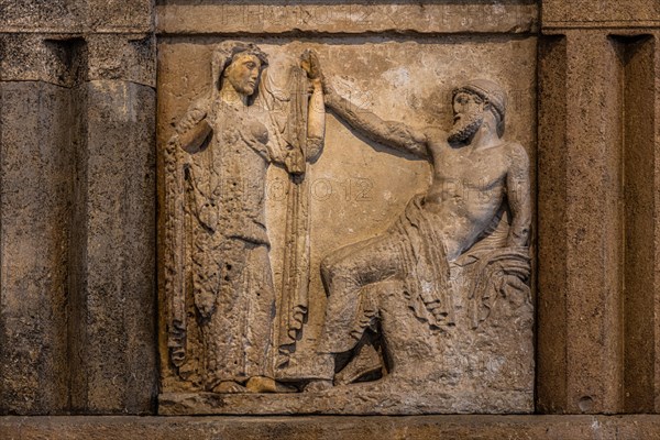 Maundering of Zeus with Hera