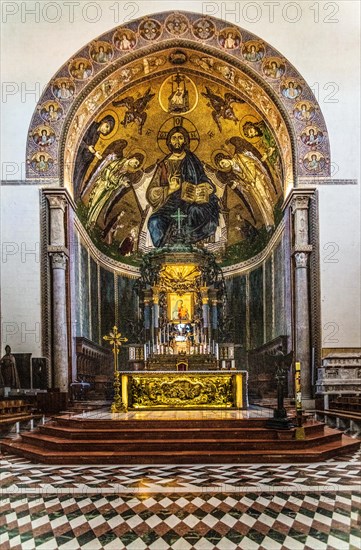 Altar room with Christ Pnatokrator