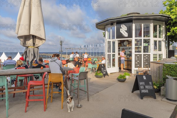 Beach bar in Bansin