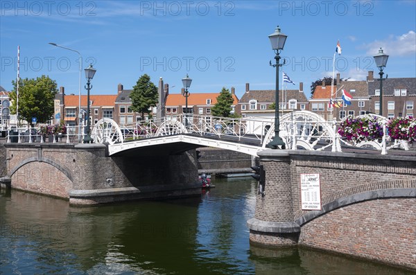 Spijkerbrug by the marina