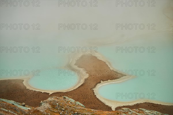 Clouds lying in the valley at Pasterze Hochalpengletscher