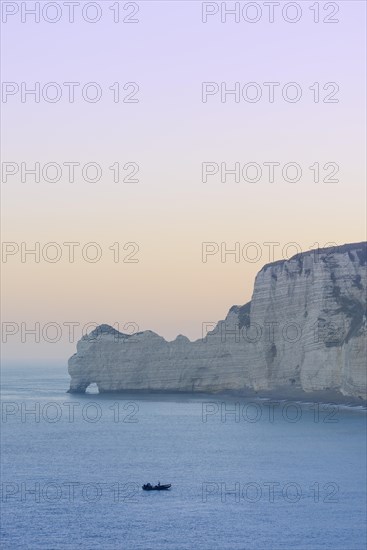 Falaise d'Amont with fishing boat