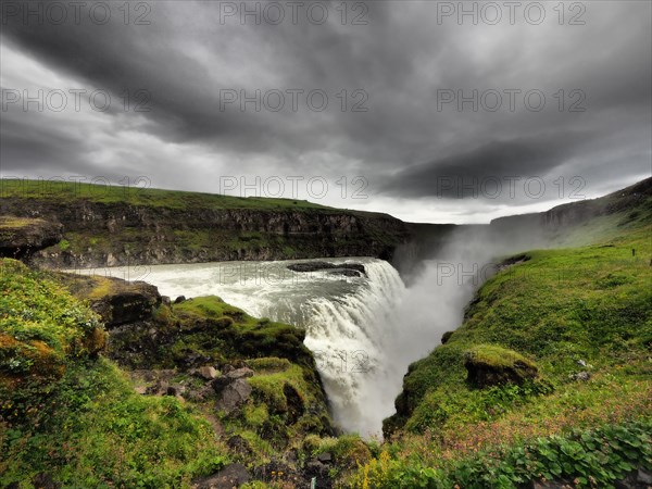 Gullfoss waterfall